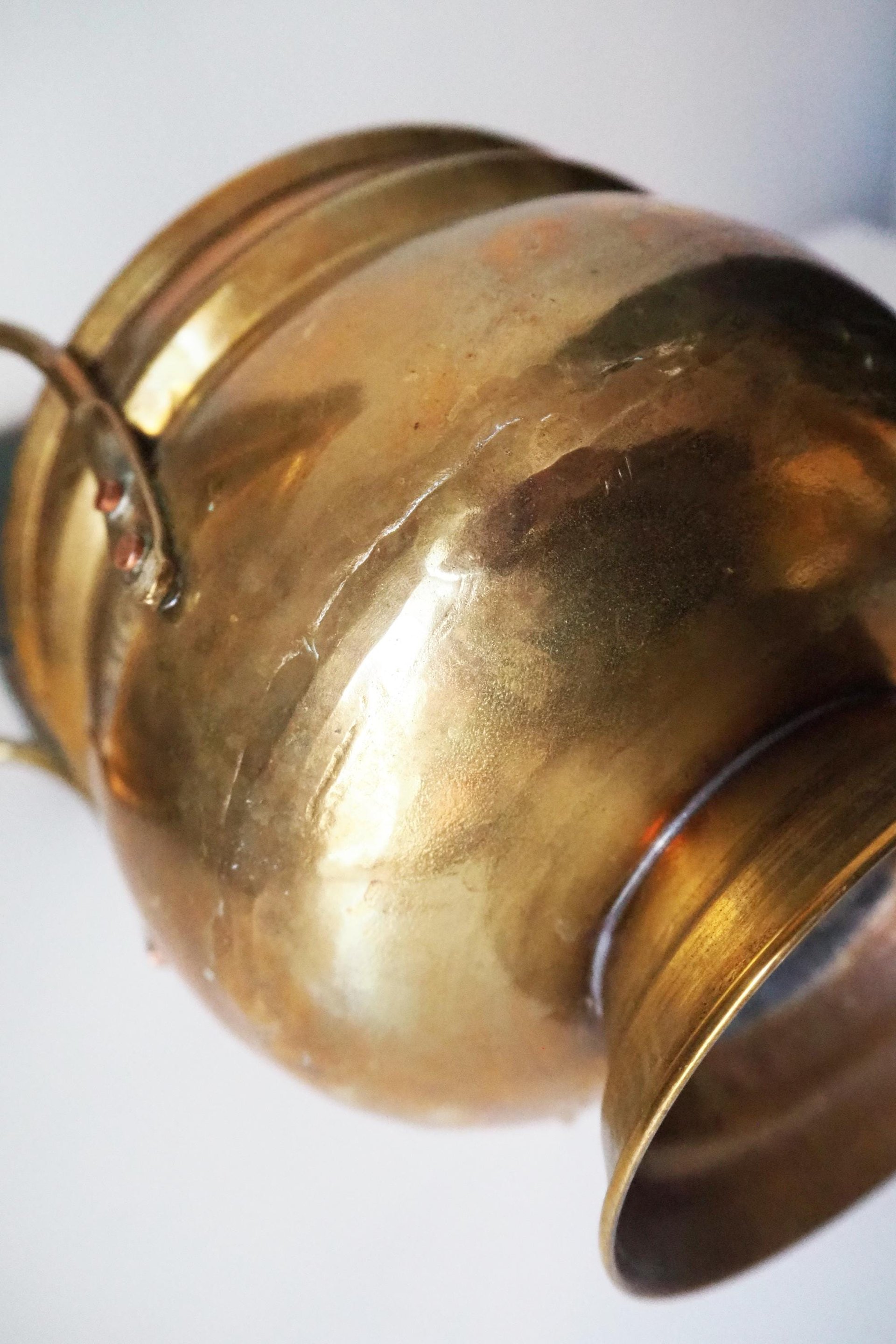 Vintage brass planter with ceramic handles | Vintage brass planter | Footed brass planter | Vintage planter