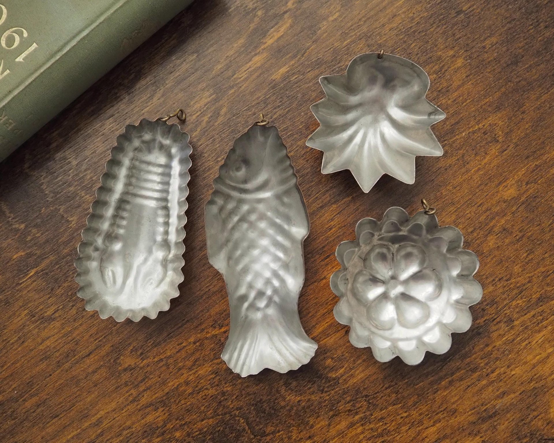 Set of four small vintage copper baking molds | Tiny copper molds | Mismatched copper molds | Vintage copper molds | Vintage kitchen decor