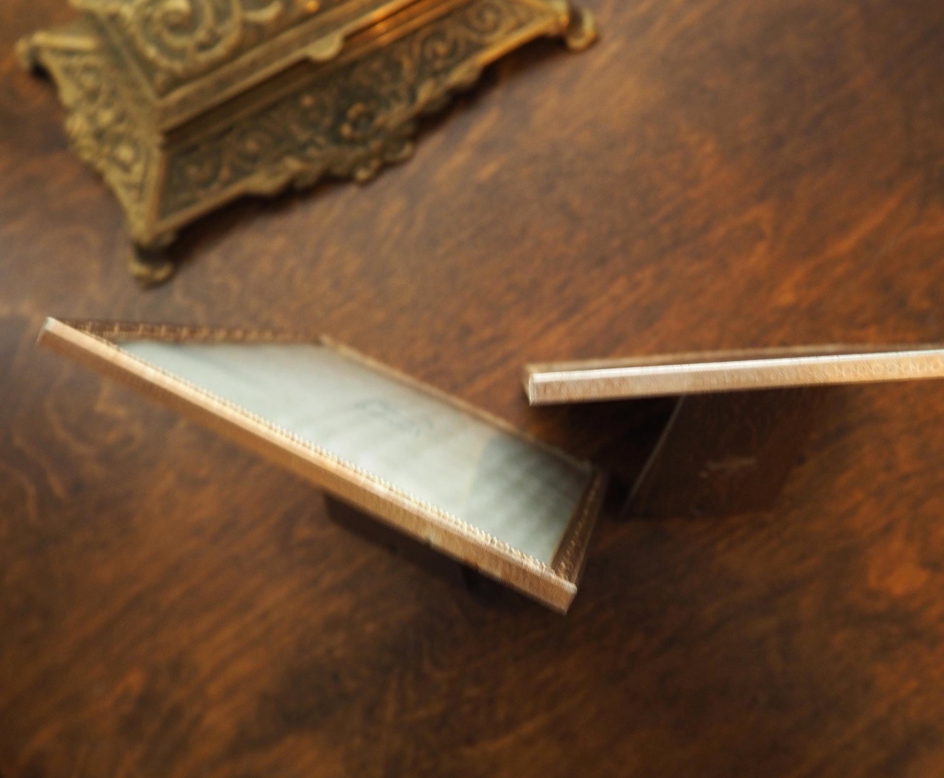 Set of two vintage photo frames | Vintage photo frames 13x18 cm | Vintage picture frames | Vintage picture frames