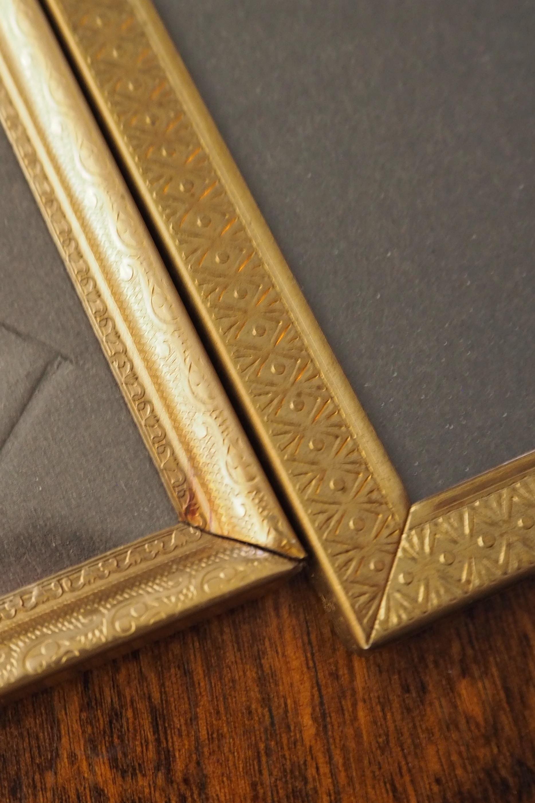 Set of two vintage photo frames | Vintage photo frames 13x18 cm | Vintage brass picture frames | Vintage silver plated frames