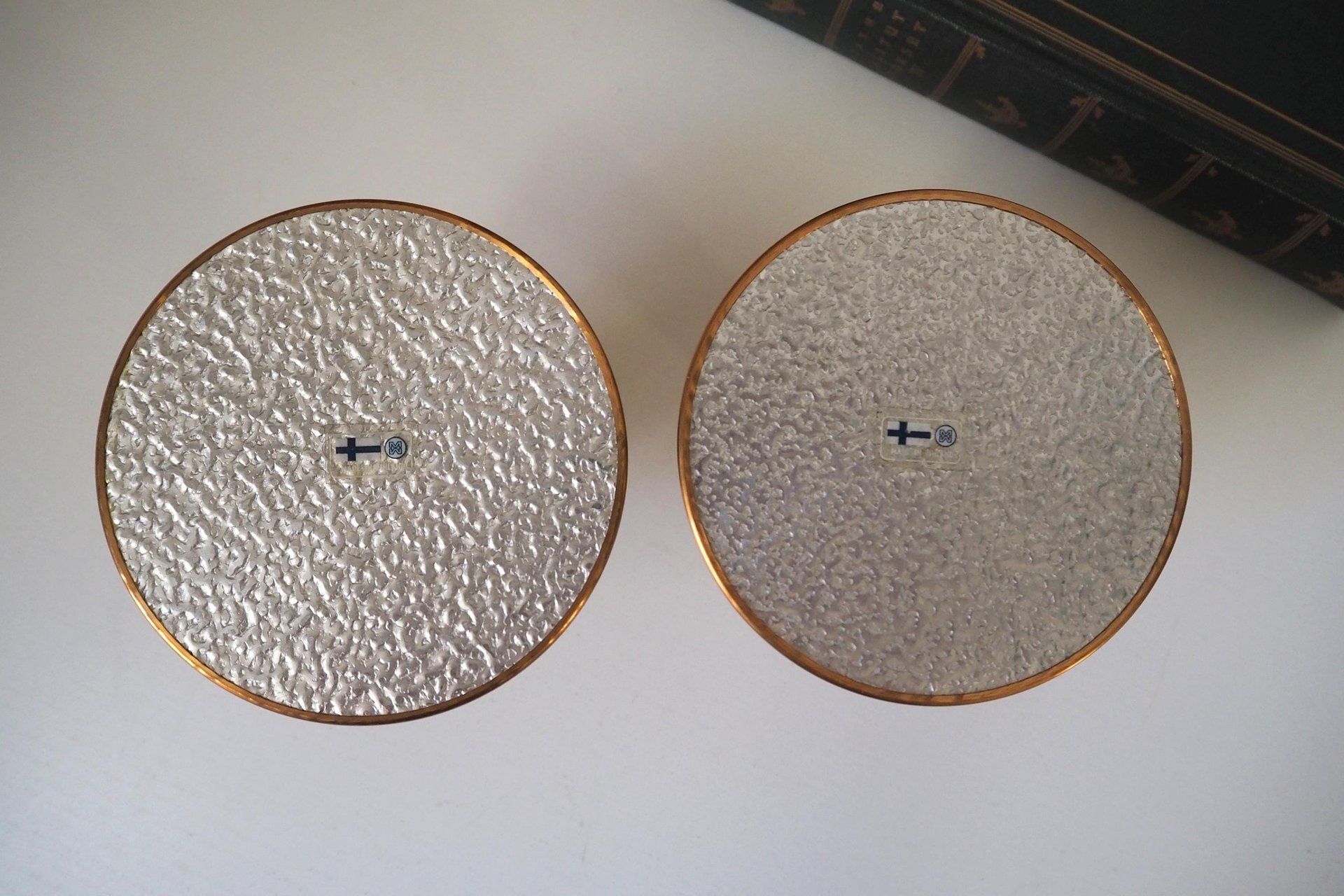 Pair of vintage candlestick holders | Gold plated candlestick holders | Simple candlestick holders | Made in Finland