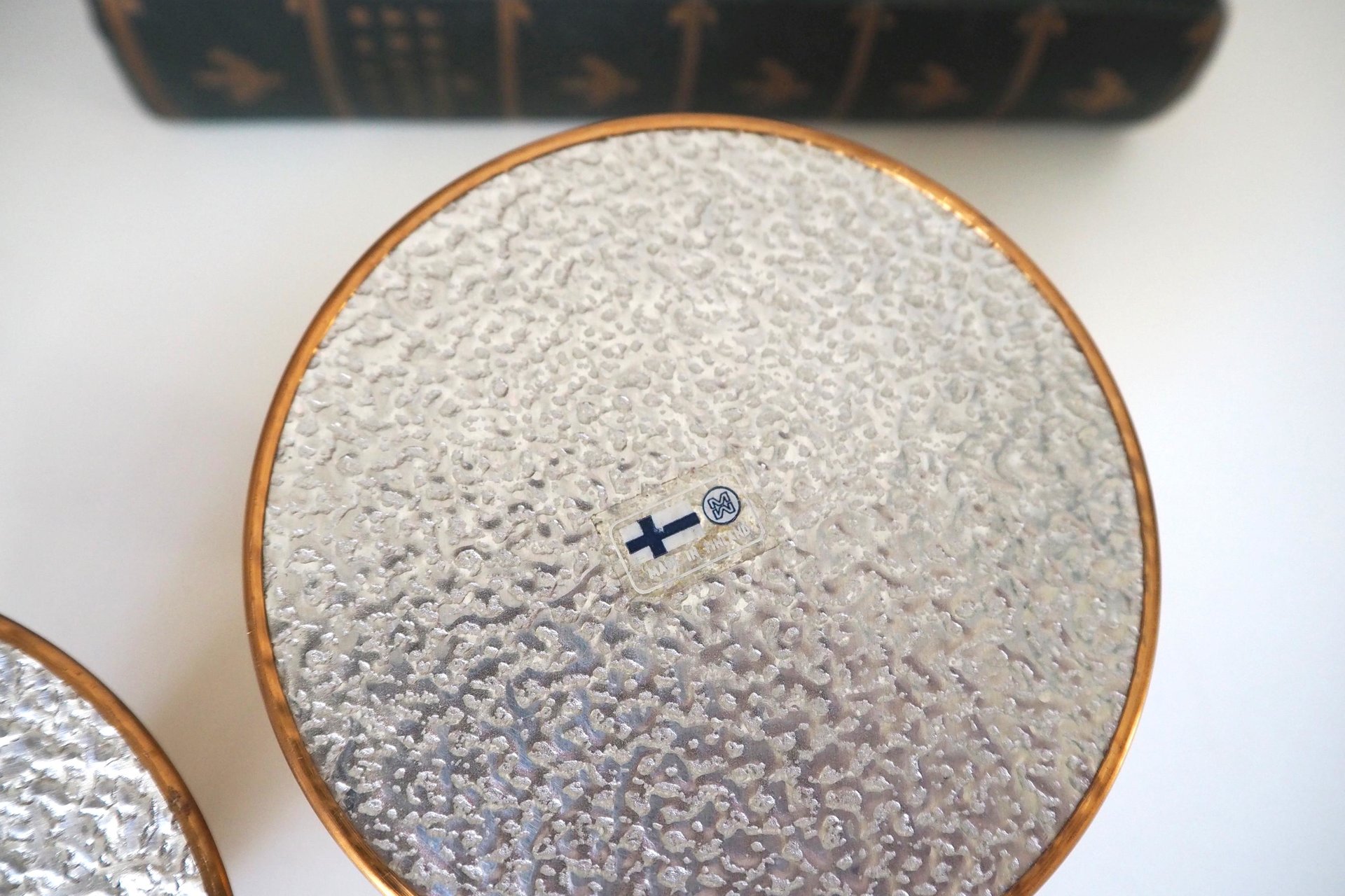 Pair of vintage candlestick holders | Gold plated candlestick holders | Simple candlestick holders | Made in Finland