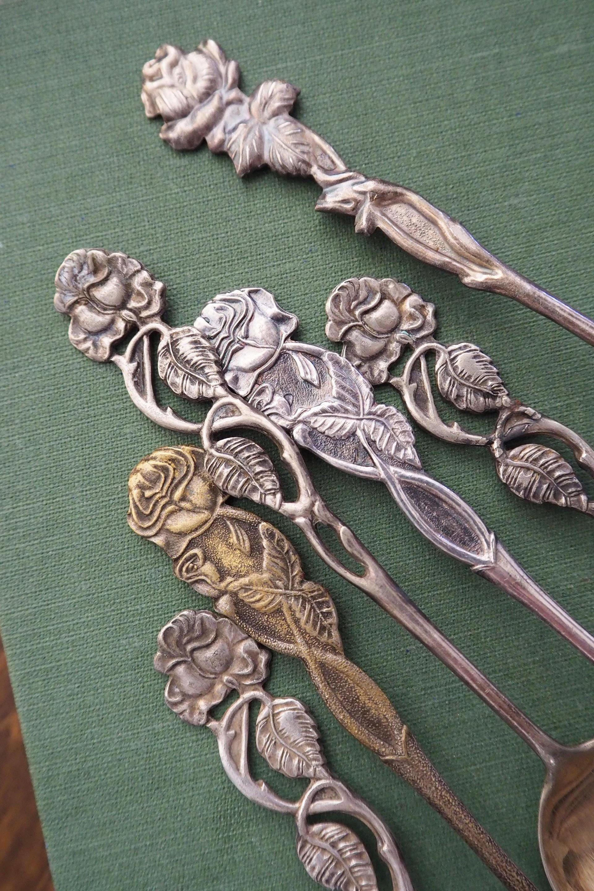 Set of six vintage teaspoons | Small silver plated teaspoons | Mismatched teaspoon set | Vintage rose teaspoons