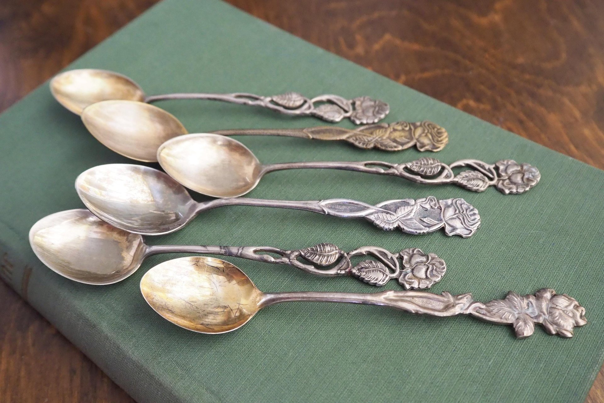 Set of six vintage teaspoons | Small silver plated teaspoons | Mismatched teaspoon set | Vintage rose teaspoons