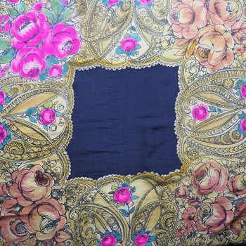 Vintage silk scarf | Silk scarf with roses | Large vintage silk scarf