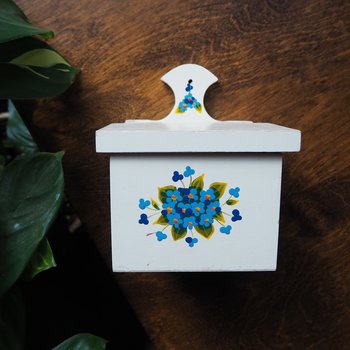 Vintage wooden salt container | Wooden salt box | Vintage salt box
