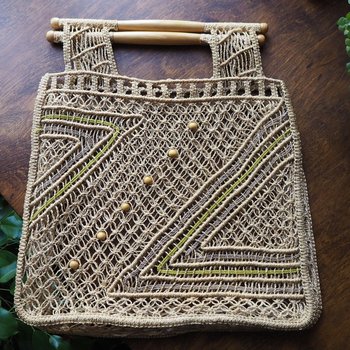 Vintage macrame bag | Macrame bag | Macrame woven handbag with wooden handles | Boho macrame bag