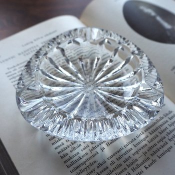 Vintage glass ashtray | Vintage ashtray | Glass ashtray | Small vintage ashtray