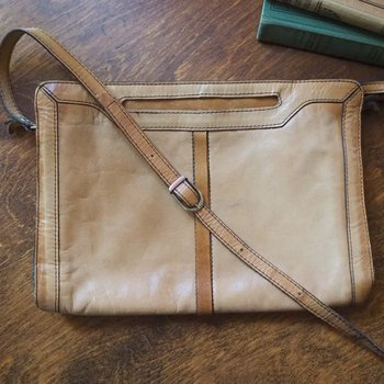 Vintage leather crossbody bag | Vintage leather bag | Light brown leather bag | Vintage handbag