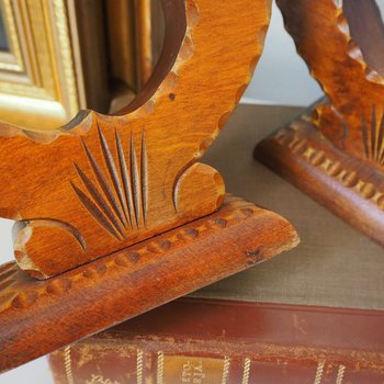 Set of two vintage wooden candlestick holders | Wooden candle holders | Rustic wooden candlestick holders