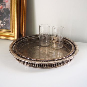 Set of two vintage silver plated trays | Vintage trays with a raised edge | Silver plated serving trays with a cutout rim