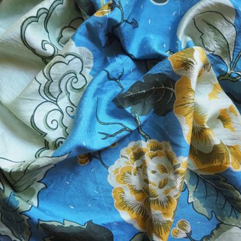 Vintage silk scarf | Floral silk scarf | Light green silk scarf | Large vintage silk scarf | Thai silk scarf | Floral silk scarf
