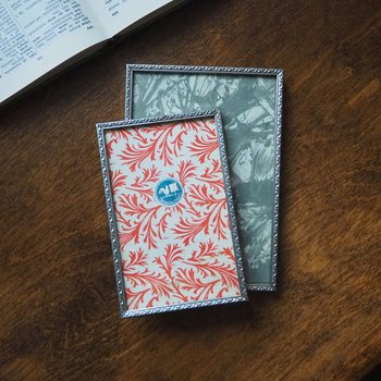 Set of two vintage silver plated photo frames | Small silver plated photo frames | Vintage picture frames | Matching frames