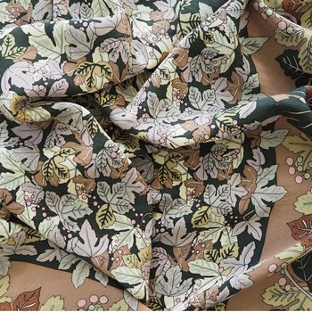Vintage silk scarf | Vintage Marja Kurki scarf | Marja Kurki silk scarf | Vintage silk scarf with leaves