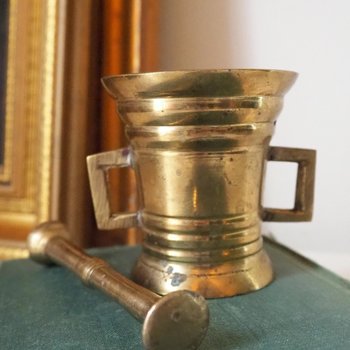 Vintage brass mortar and pestle | Vintage brass mortar | Small brass mortar