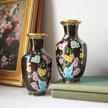 Vintage Cloisonné vase set | Mirrored pair of Cloisonné vases | Vintage vases | Cloisonné vases | Matching Cloisonné vases