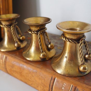 Set of three vintage brass candlestick holders | Matching candlestick holders | Vintage brass candle holders | Vintage candle holder set