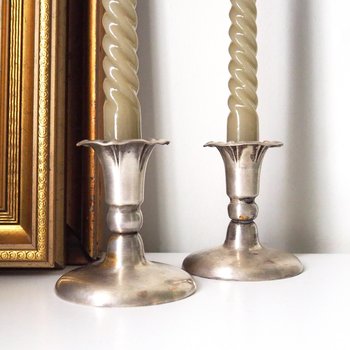 Set of two vintage candlestick holders | Silver plated candlestick holders | Simple silver tone candlestick holders | Vintage candle holders