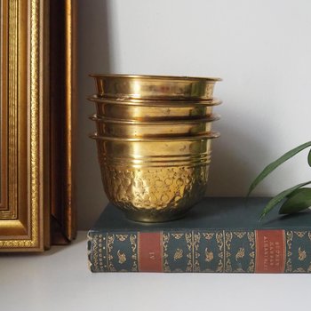 Set of four vintage planters | Small matching brass planters | Vintage brass planters | Round vintage planters | Vintage planters