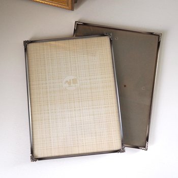 Set of two vintage photo frames | Mismatched photo frames | Vintage silver plated frames | Silver plated picture frames | Vintage frames