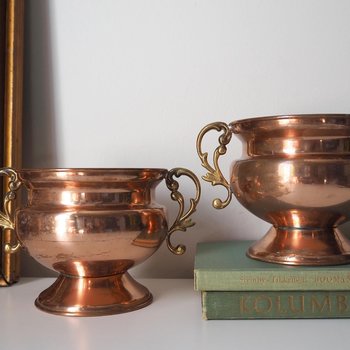 Set of two vintage copper planters | Vintage footed bowls | Matching copper planters | Vintage footed planters | Vintage planters