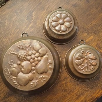 Set of three vintage copper baking molds | Vintage copper molds | Mismatched copper molds | Vintage baking molds | Vintage kitchen decor